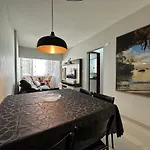 POS002 - APTO NOVO, 2 Quartos com Ar Condicionado, Super Completo, ao lado do Shop Atlântico e Garagem